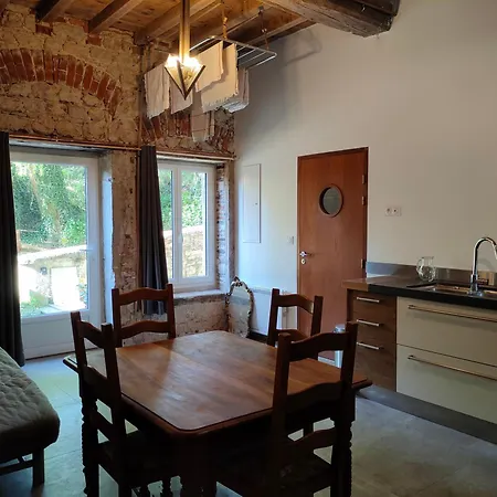 Du Longevent Apartment